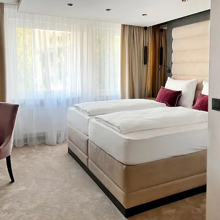 Dormero Hotel 4*